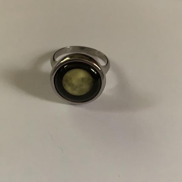 Moonglow Ring “ Full moon “ size 8 - Picture 7 of 16